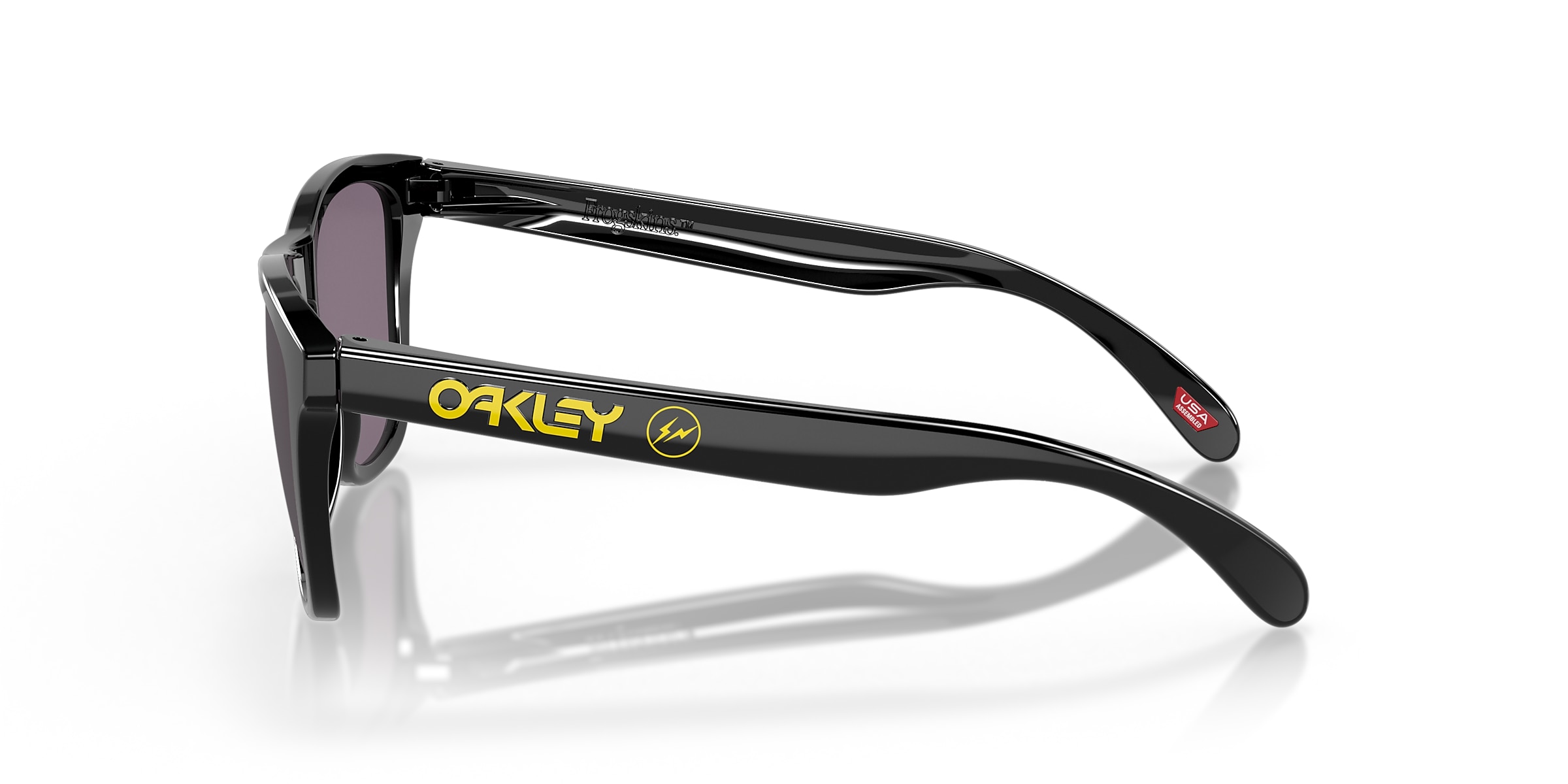 Oakley Sunglasses OO9245 OAKLEY X FRAGMENT - FROGSKINS™ (LOW BRIDGE FIT)