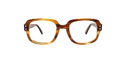 main and central Glasses twisp